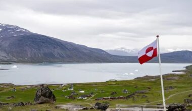 Cum ar reacționa România dacă SUA ar intra militar în Groenlanda. Ministrul Apărării: „Decizia CSAT și a României este clară”