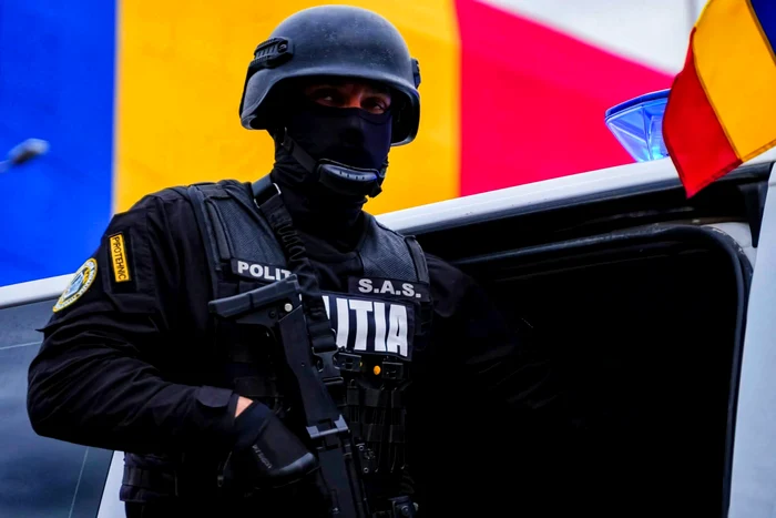 Polițiștii sunt tot mai puțini și au tot mai multă muncă. FOTO: MAI