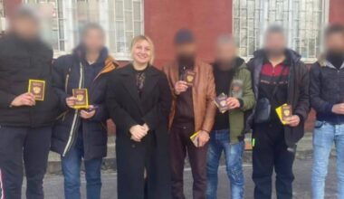„Am fost păcăliți”: O fostă profesoară din Rusia recrutează tineri din țări sărace să moară pe frontul din Ucraina. „Cadavre peste tot, unii și-au pierdut mințile”