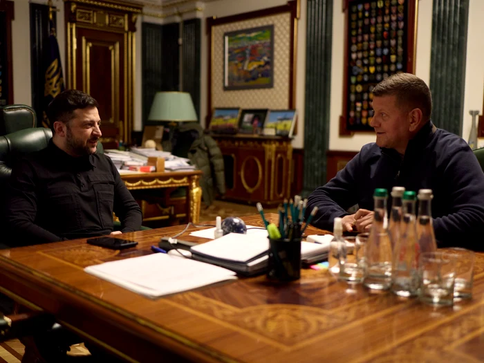 Volodimir Zelenski și Valeri Zalujnîi, la Kiev/FOTO: X @ZelenskyyUa
