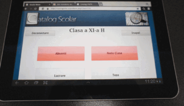 Sancțiunea primită de un elev care și-a mărit notele în catalogul electronic, cu parola directoarei