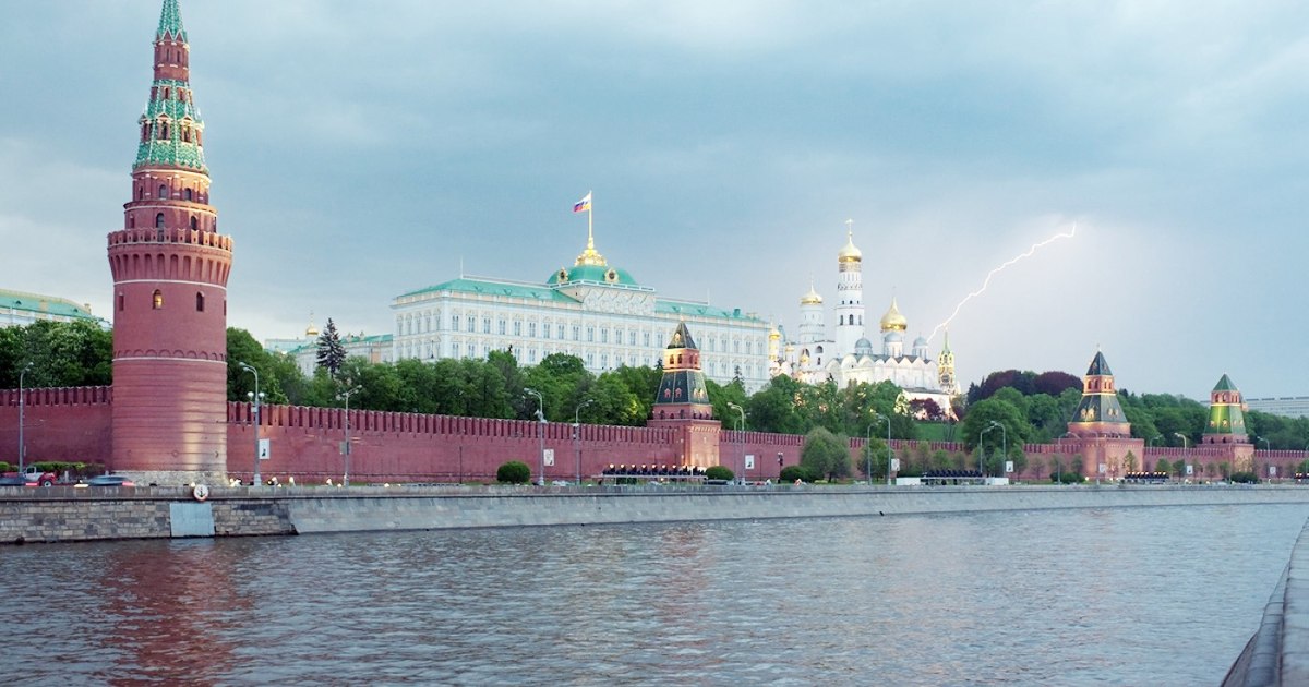 Kremlinul avertizează cetățenii ruși să evite Republica Moldova. Replica Chișinăului