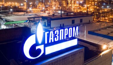 Rusia scoate aurul din sertar: vinde miliarde de dolari din Rezerva Națională, pe fondul prăbușirii veniturilor din petrol