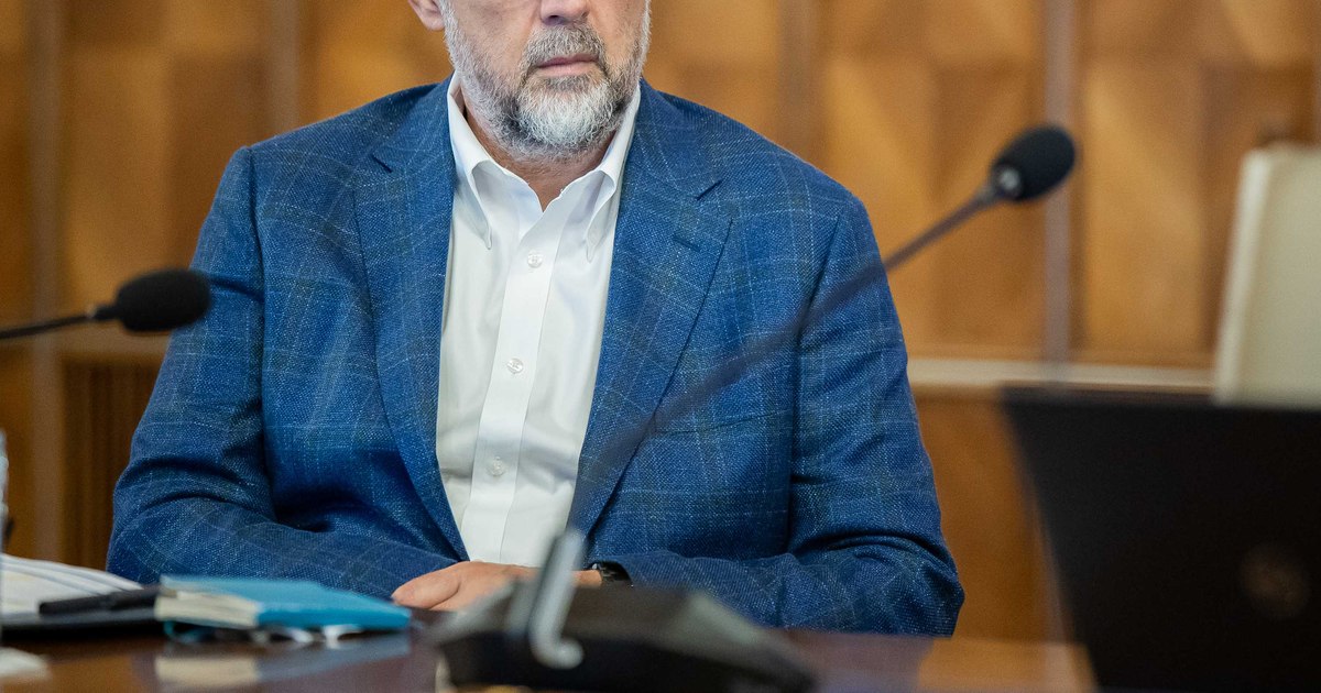 Kelemen Hunor: Era bine ca Nicușor Dan să fie la Forumul de la Davos. „Nu trebuia să pleci ultimul de la chef”