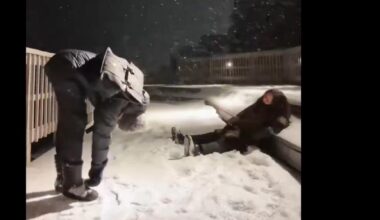 Tinerii din Groenlanda îi ironizează pe americani imitând comportamentul drogaților cu fentanil cunoscuți drept „zombi”: „Cultura americană”