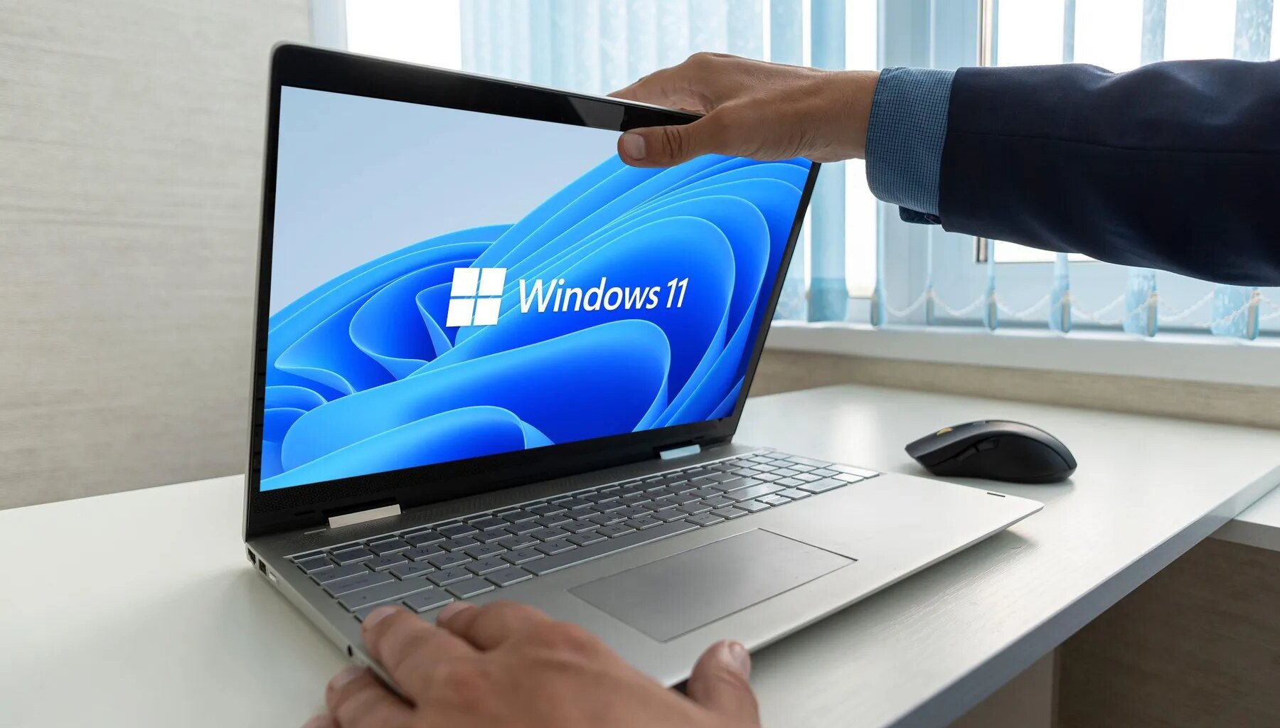 Microsoft a reparat update-ul pentru Windows care a făcut ca unele computere să nu mai poată fi stinse
