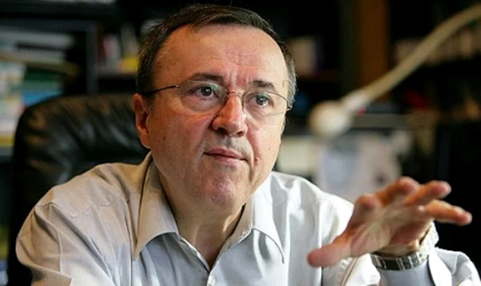 Gazetarul și publicistul Ion Cristoiu a ajuns la spital. FOTO: arhivă