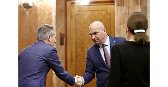 FOTO Premieră - Nokian Tyres, cu o mega-investiție la Oradea, lansează anvelopa-concept Betula, cu o materie primă prezentată ca revoluționară