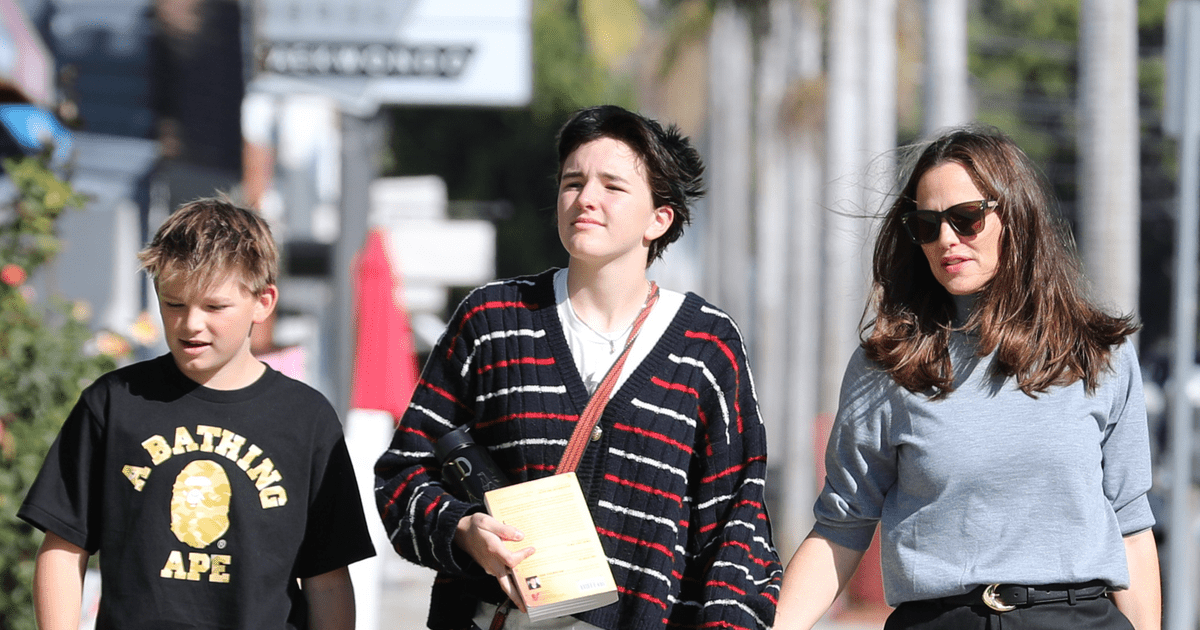 Nu-i ușor să fii mamă! Jennifer Garner vorbește despre presiunea la care a fost supusă după ce a născut