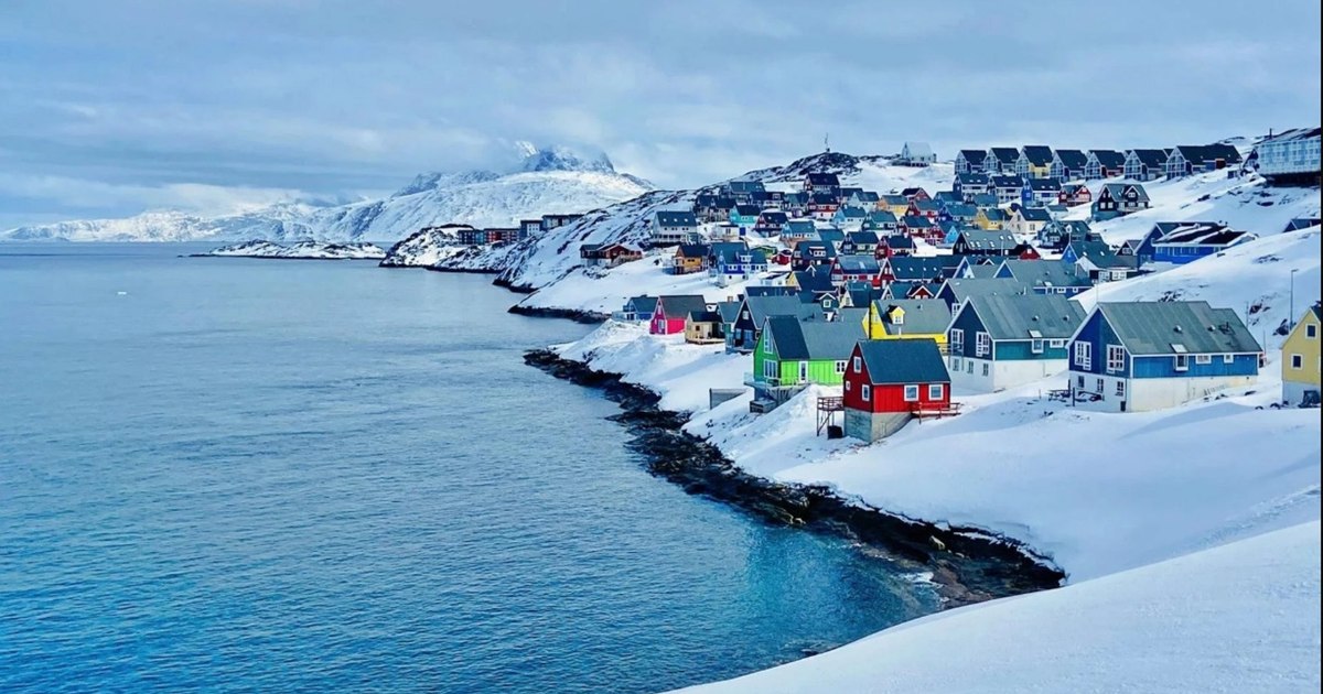 Povestea nefardată a Groenlandei, cea mai mare insulă a lumii. Cum a ajuns o fostă bază vikingă un teritoriu atât de râvnit