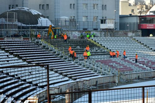 A început demolarea stadionului Dinamo FOTO Raed Krishan/GOLAZO.ro
