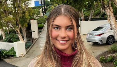 O nouă stea s-a născut la Australian Open. La 18 ani, a mai executat o favorită și bate recordurile acestui secol