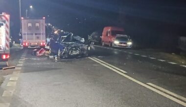 Accident grav pe Valea Oltului între un autoturism și un tir. Șoferul mașinii a murit. Șoseaua blocată pe ambele sensuri
