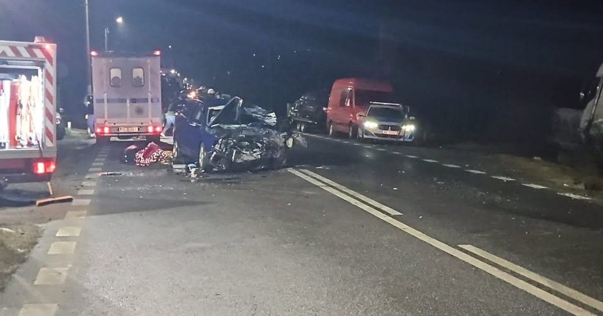 Accident grav pe Valea Oltului între un autoturism și un tir. Șoferul mașinii a murit. Șoseaua blocată pe ambele sensuri