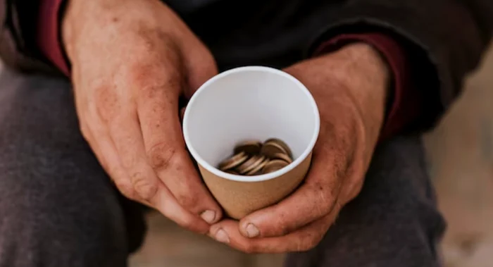 Cerșetoria e interzisă în Indore - India. FOTO Freepik