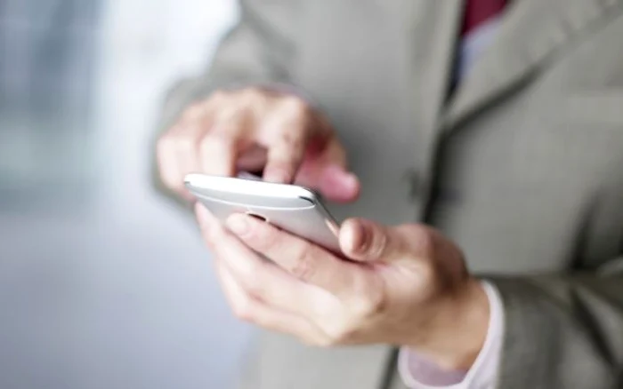 Una din trei plângeri de fraude au loc în spațiul online. FOTO: Arhivă 