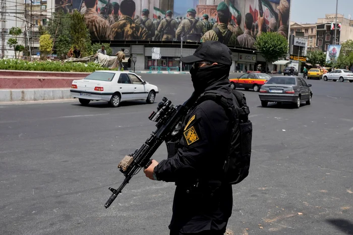 Membru din Corpul Gardienilor Revoluției Islamice. FOTO: Profimedia