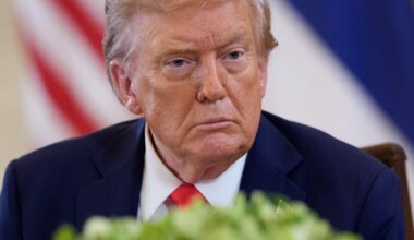 „Războiul e mai probabil decât negocierea”: Iranul respinge ultimatumul lui Trump. SUA au trimis o flotă mai mare decât cea din Venezuela