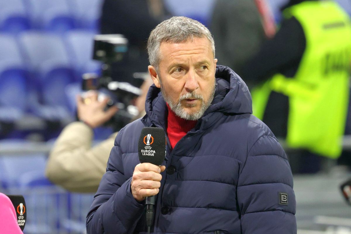 „Dădeai «bună ziua» și la clanțe, acum ești altul”. Mihai Stoica acuză modificările de comportament din vestiarul lui FCSB