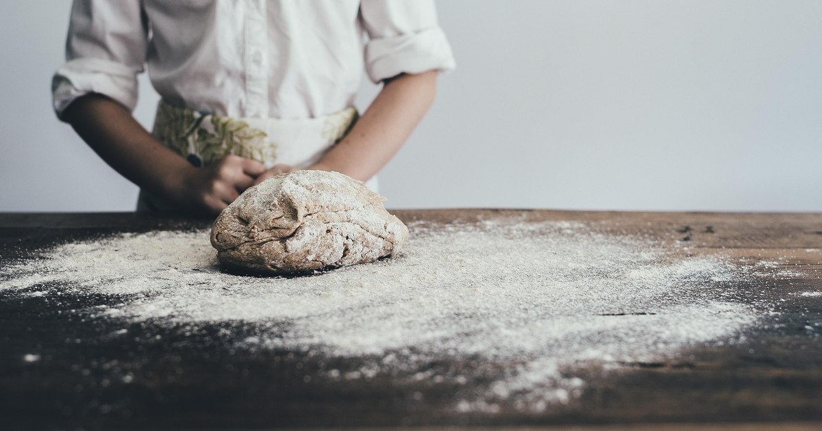 Românul brutar care a ajuns cioban în Spania și a câștigat de cinci ori mai mult. Acum are propria afacere: „Tot ce vindem este proaspăt”