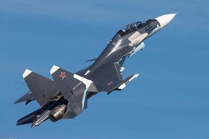 Avion rusesc Su-30 FOTO: X