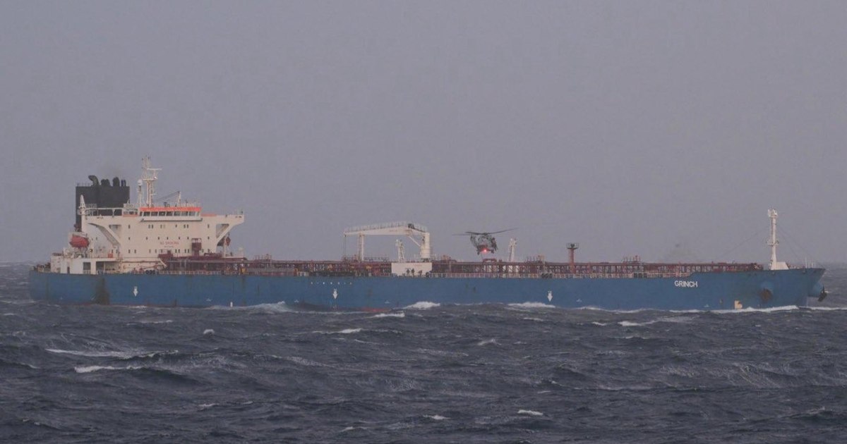 Petrolier din flota fantomă a Rusiei, imobilizat de autoritățile franceze. Apelul făcut de Ucraina