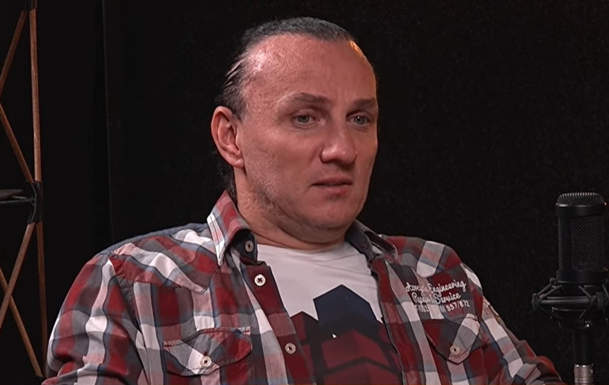 Cum arată Mihai Trăistariu după ce și-a schimbat singur lookul. Apariția controversată a artistului. „Nu îți stă bine. Parcă ești electrocutat”