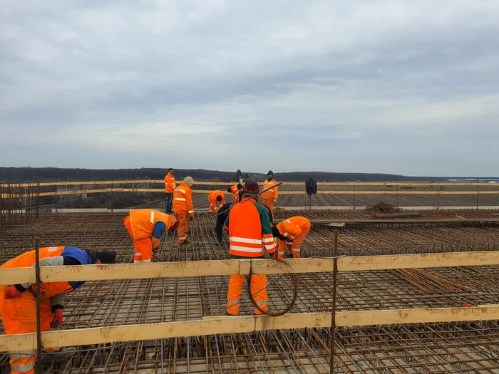 Lucrările se desfășoară în ritm alert. FOTO FB Ionel Scrioșteanu