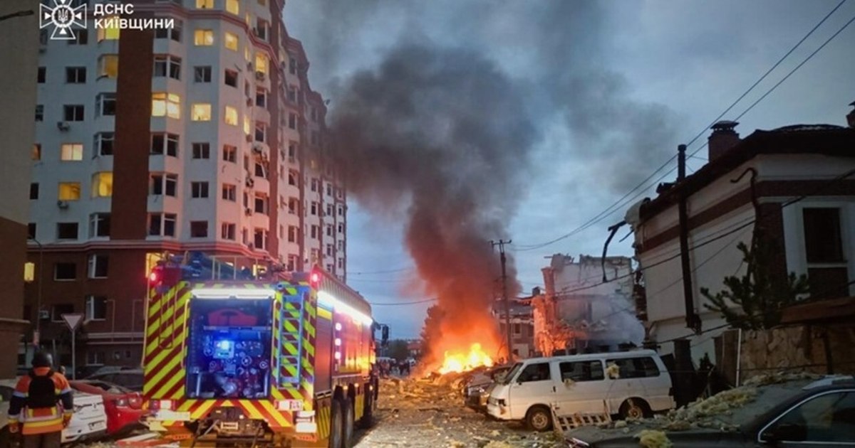 Rusia a lansat o rachetă balistică și 111 drone asupra Ucrainei, la doar câteva ore după ce Trump a anunțat că a discutat cu Putin un armistițiu