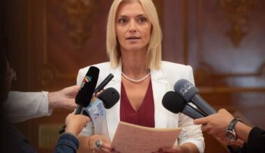 Bacterie periculoasă descoperită în apa curentă în Curtea de Argeș. Alina Gorghiu: „Oamenii nu pot fi lăsați să plătească, la propriu, pentru bacterii”