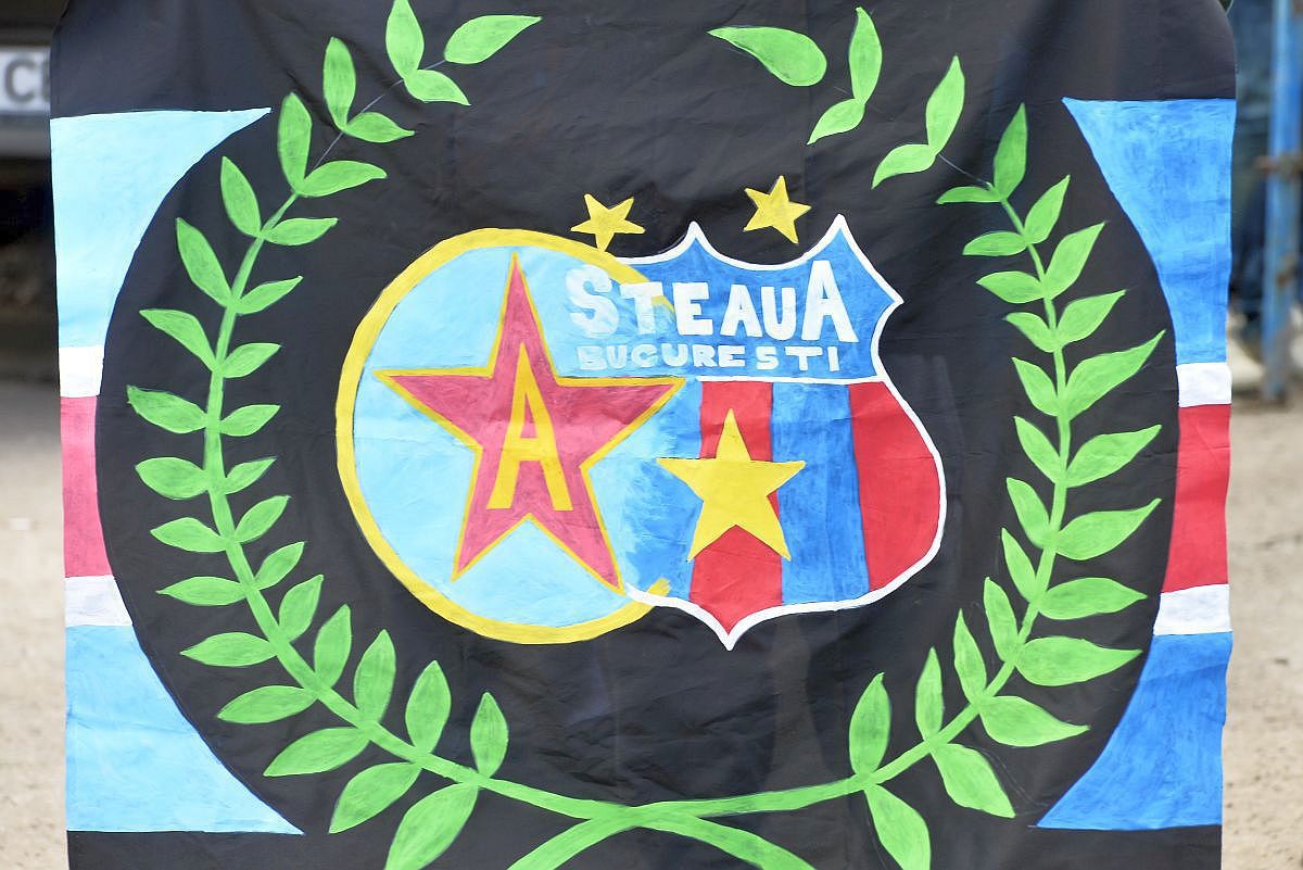 „Nu a făcut obiectul unui transfer” » Câte titluri are FCSB până la urmă