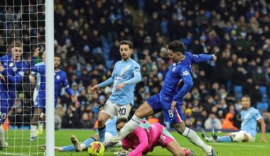 Manchester City a scăpat victoria la ultima fază cu Chelsea! Egal dramatic pe Etihad