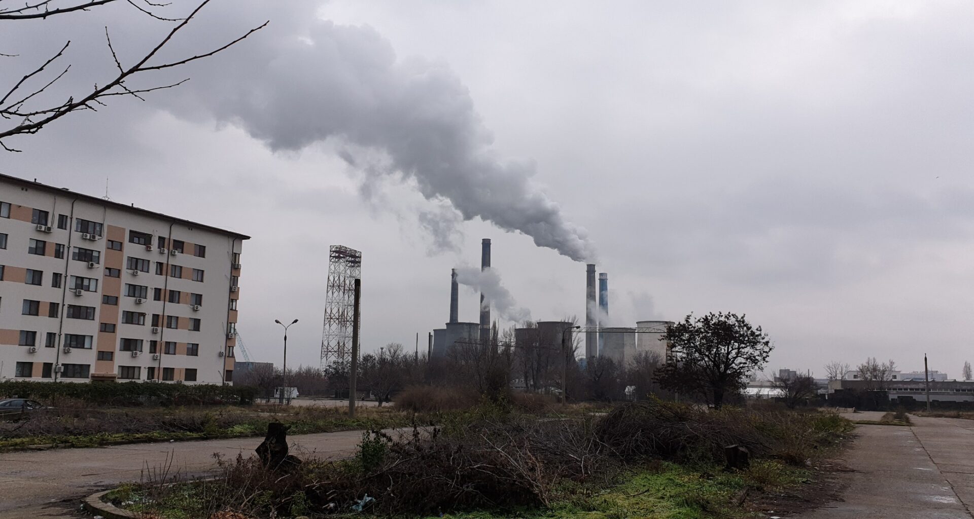 TERMOFICARE | Termoenergetica „înghite“ mai multă apă. Necesarul de adaos a crescut sezonul trecut la aproape 15.000 de căzi pe oră