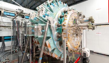 O echipă de ingineri din Canada a creat un reactor genial care ajunge la fuziune nucleară folosind un principiu similar motoarelor diesel | PiataAuto.md