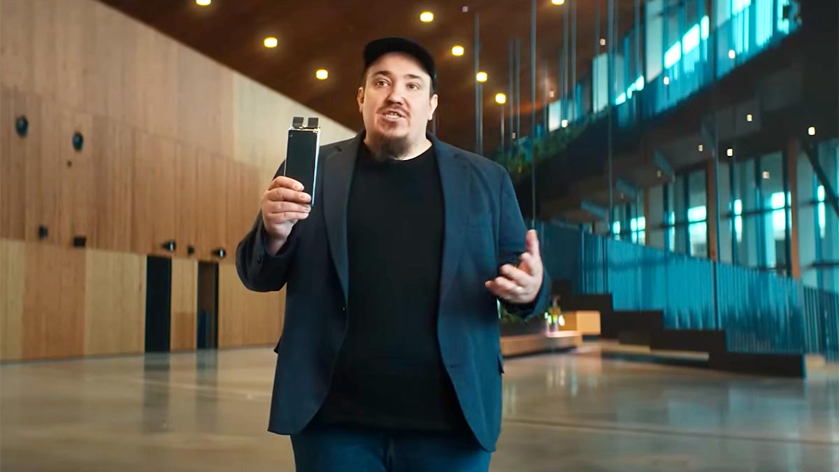 (VIDEO) Inginerii din Finlanda au anunţat că au lansat în producţia de serie prima baterie cu stare solidă din lume, cu parametri fascinanţi, care rezistă de la -30 la 100 grade Celsius | PiataAuto.md