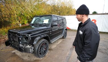 (VIDEO) Un youtuber a descoperit un Mercedes-AMG G63 deteriorat după un mic impact frontal, deşi e considerat indestructibil, şi a încercat să-l repare în doar 6 zile | PiataAuto.md