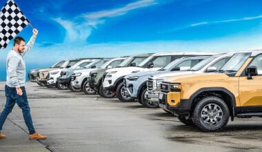 (VIDEO) Australienii au pus 10 SUV-uri într-un set de curse directe, de la modelul chinezesc Tank 500 până la Lexus LX, Defender, Patrol sau Land Cruiser | PiataAuto.md