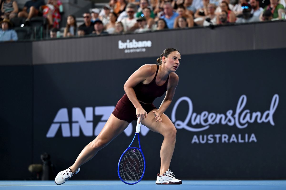 „Sunt mii de oameni fără lumină sau apă caldă”