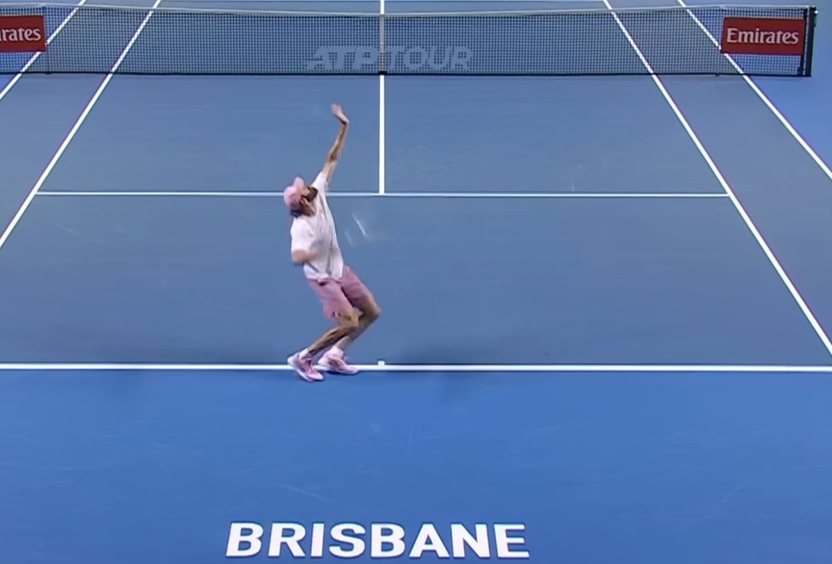 A servit 44 de ași, dar a pierdut meciul din optimile turneului ATP de la Brisbane