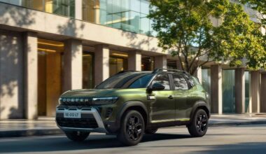 Care sunt diferențele dintre Dacia Duster si Renault Duster, proaspăt lansat pe piața din India