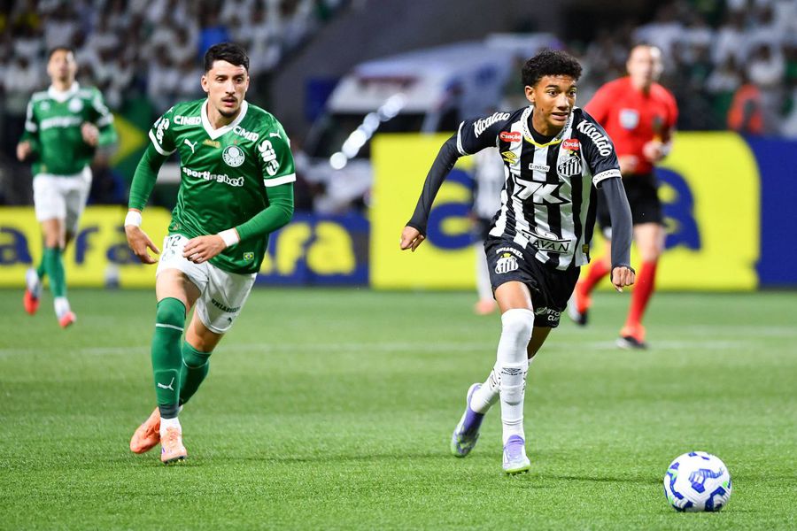 Interul lui Chivu transferă fiul fostului jucător al rivalei » Atacantul are 18 ani și a vizitat Appiano Gentile