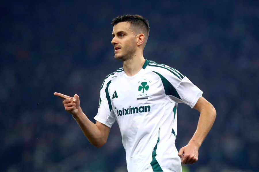 PAOK a transferat de la rivala din Grecia » Doi jucători noi pentru Răzvan Lucescu