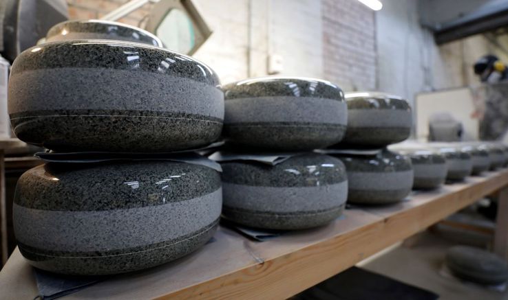Fabricare pietre de curling la Kays Curling, în Mauchline Foto: Imago Images