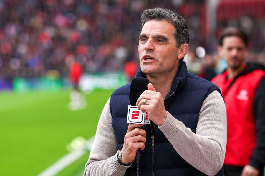 Fostul atacant de la PSV și Ajax a tras o concluzie fără echivoc despre Dennis Man, la 6 luni de la transfer