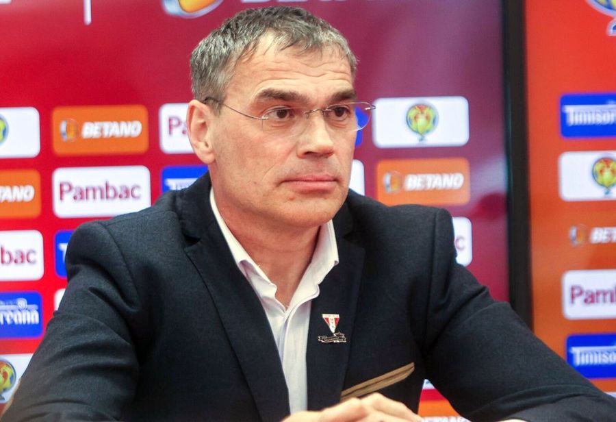 FIFA intervine în Superliga » Două cluburi, sancționate din cauza datoriilor