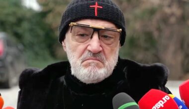 „La revedere! Să-mi dea 200.000 de euro pe el”