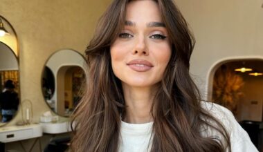 „Doamnă, țin cu ei? Da, la revedere!”