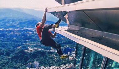 Performanță ULUITOARE! Cerul e limita » A reușit să escaladeze un zgârie-nori din Taiwan de 508 metri FĂRĂ coardă, în doar 95 de minute