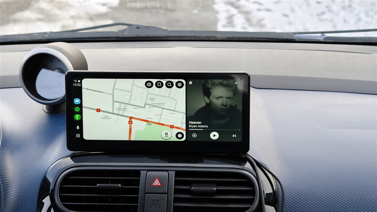 CarpodGo T3 Pro - review (Metoda simplă de a aduce Android Auto și Apple CarPlay wireless în mașina ta)