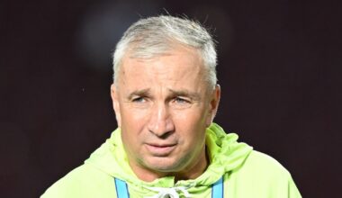 Gest special pentru Dan Petrescu: Ce au făcut englezii la Chelsea - Arsenal
